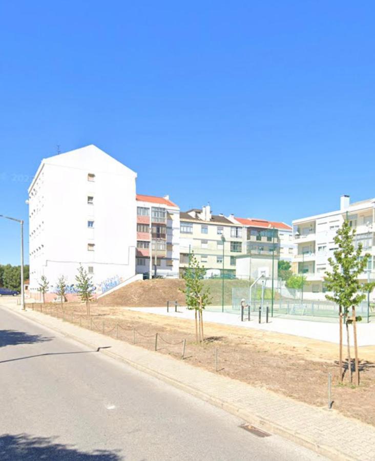 Apartamento Remodelado No Seixal Экстерьер фото